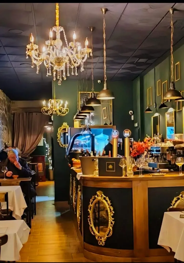SABORES restaurant in Celanova