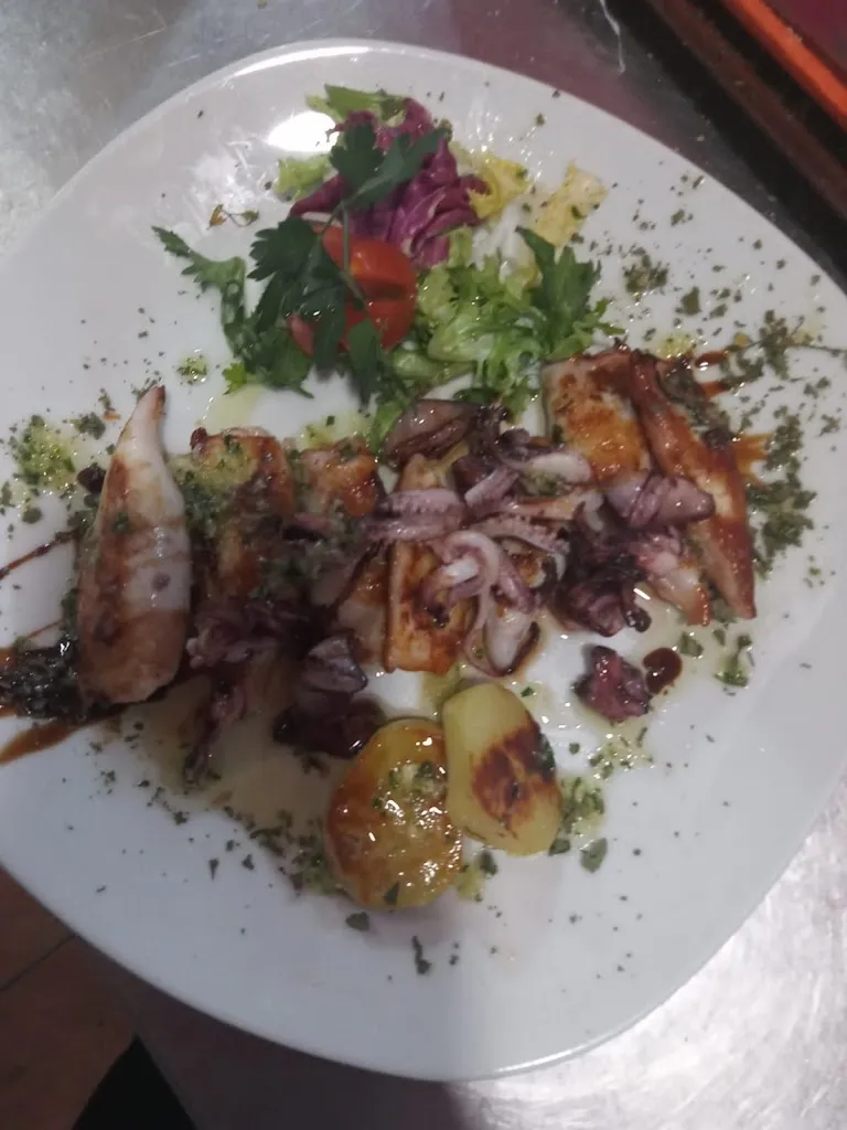 Maceda III Cafetería Cervecería_Maceda_slider_image_2