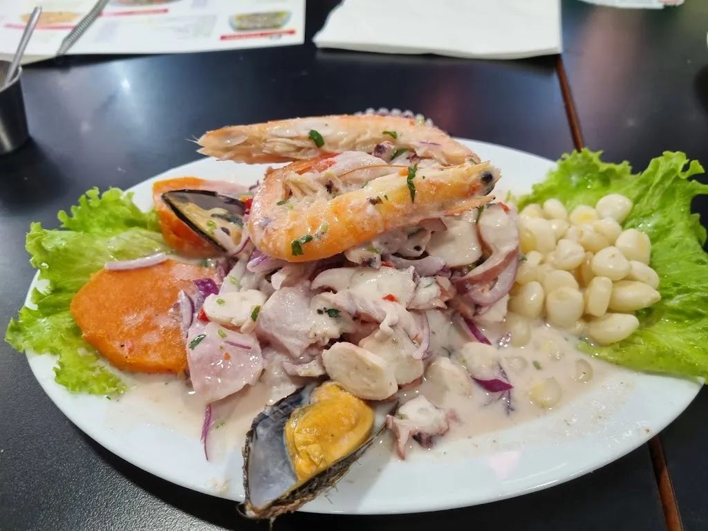 Restaurant Oriental Sun_Manzaneda_slider_image_3