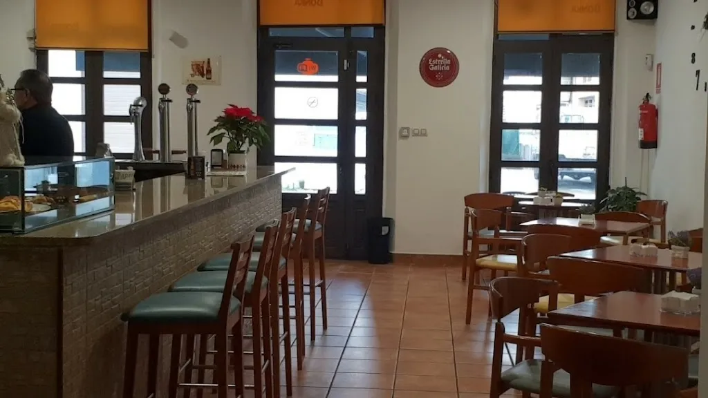 Café Bar O Papón restaurant in Maside