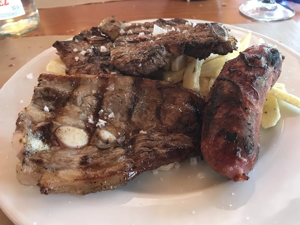 Braseria Ventura restaurant in Maside