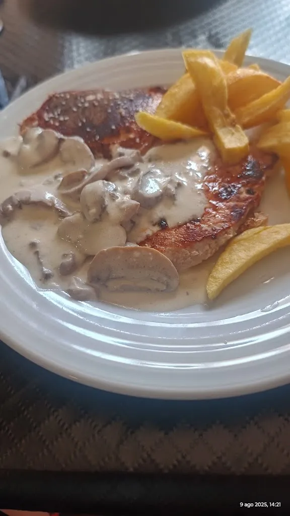 Manuel Ramos Garcia_Restaurant Vailongo_Montederramo_review