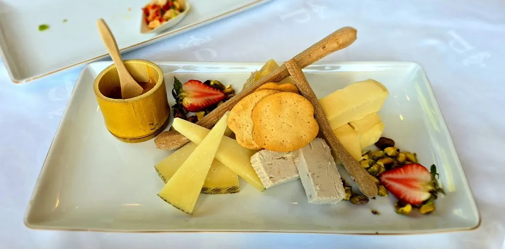 EL TROTAMUNDOS HAMBRIENTO_Restaurante @ Parador de Santo Estevo_Nogueira de Ramuín_review