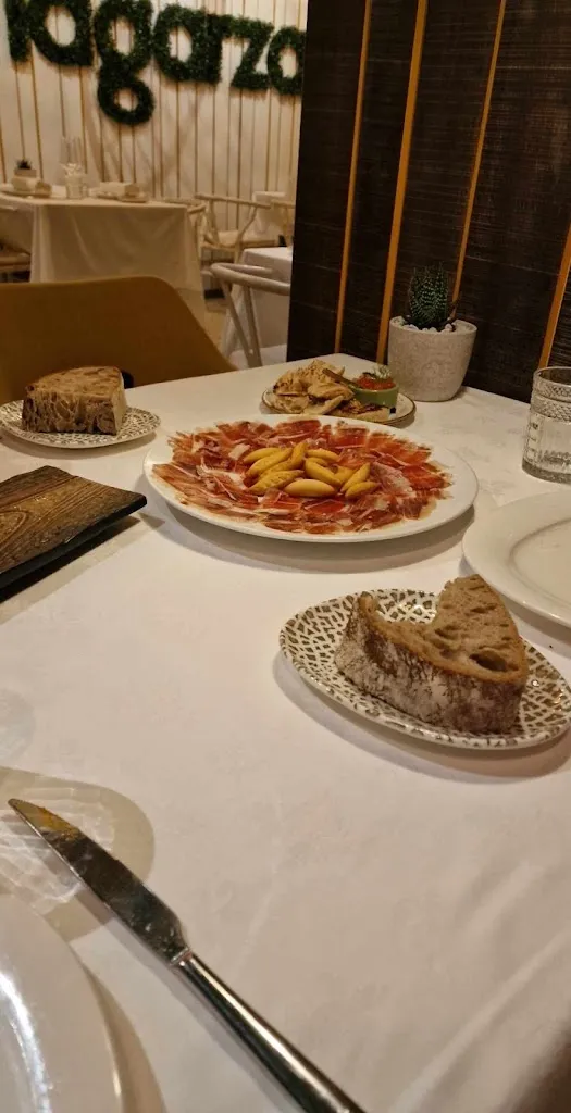 Luke Murray_La Garza Restaurante_Ourense_review