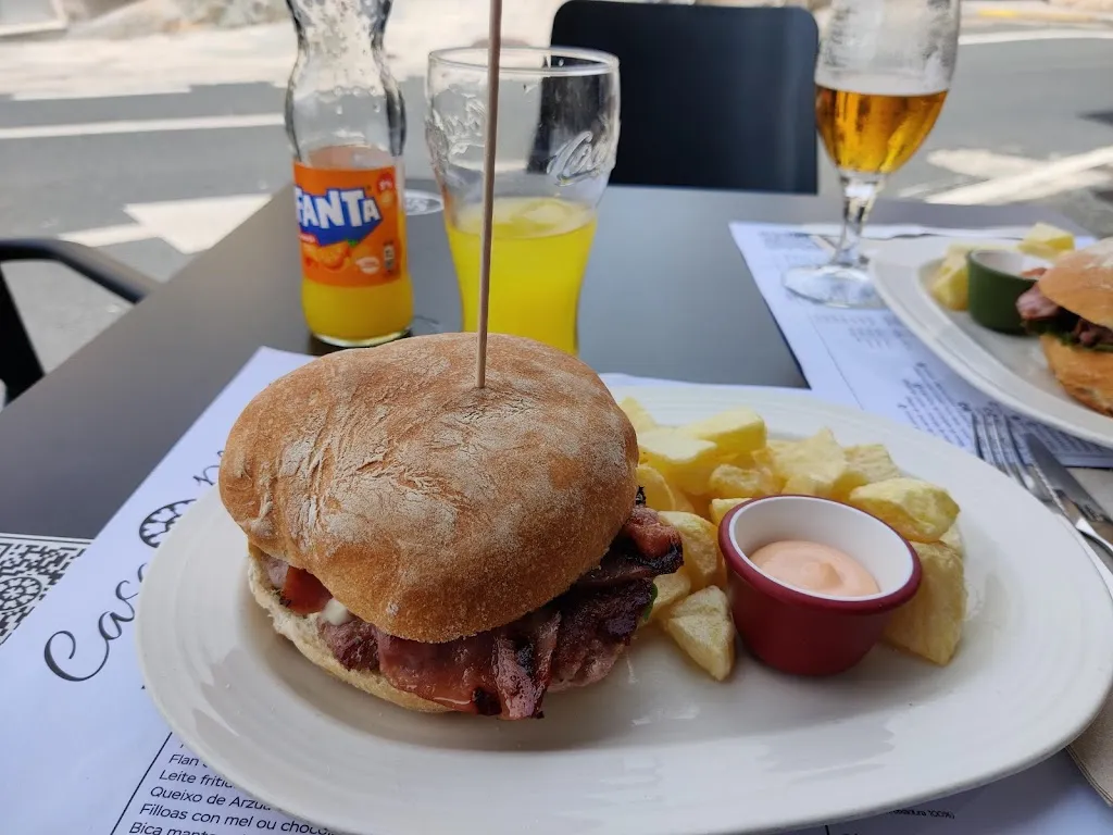 Gary G_Casa Mercedes_Parada de Sil_review