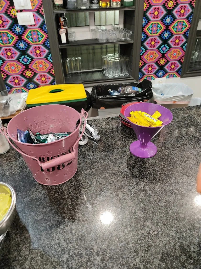 Zaira Eiriz Pérez_Belmont_Carballiño O_review