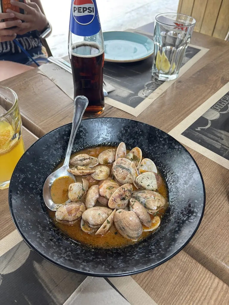 Arantza Marc_Ernesto Patio Bar_Carballiño O_review