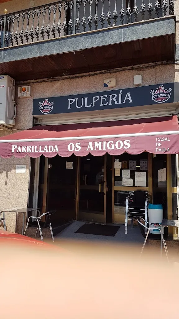 Parrillada Os Amigos restaurant in Carballiño O