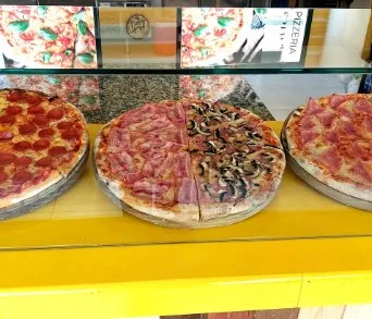 Pizzería Bella Donna restaurant in Carballiño O