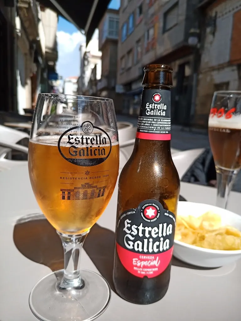 Iris Iguala_Pastelaría Brioche_Carballiño O_review