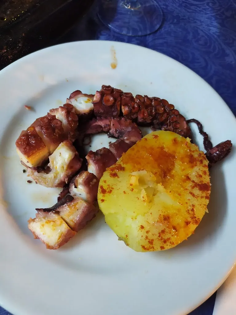 Menu_Restaurante Marisquería Casa Valadouro_Carballiño O_image_6