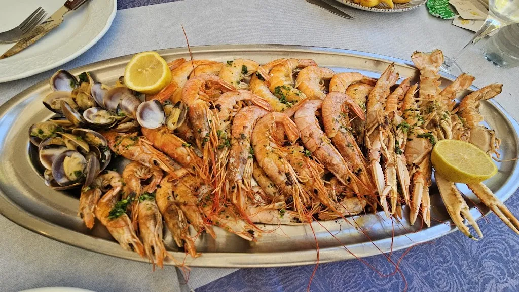 Restaurante Marisquería Casa Valadouro_Carballiño O_slider_image_3