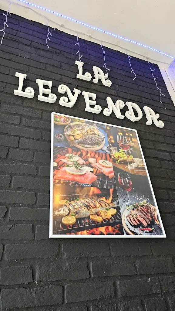 Miguel A. Maroto_La Leyenda_Carballiño O_review