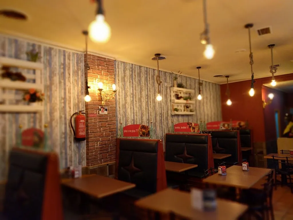 Cacho Pizza_Carballiño O_slider_image_3