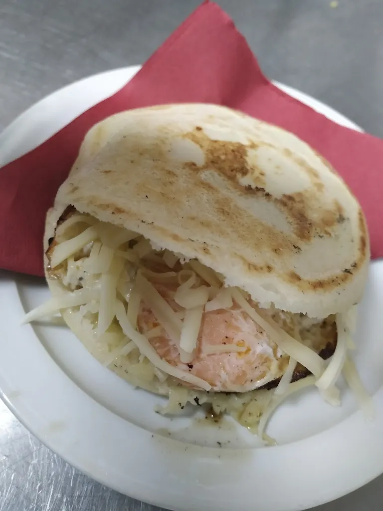 Menu_Bar Emilia_Ramirás_image_6