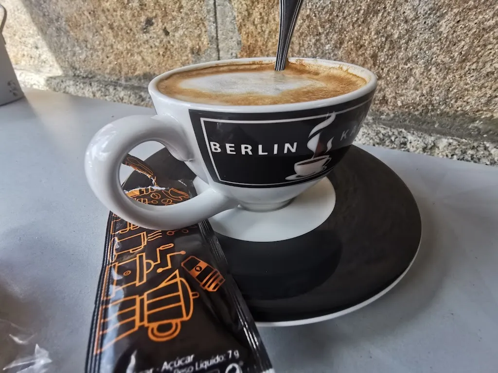 Menu_Bar Emilia_Ramirás_image_7