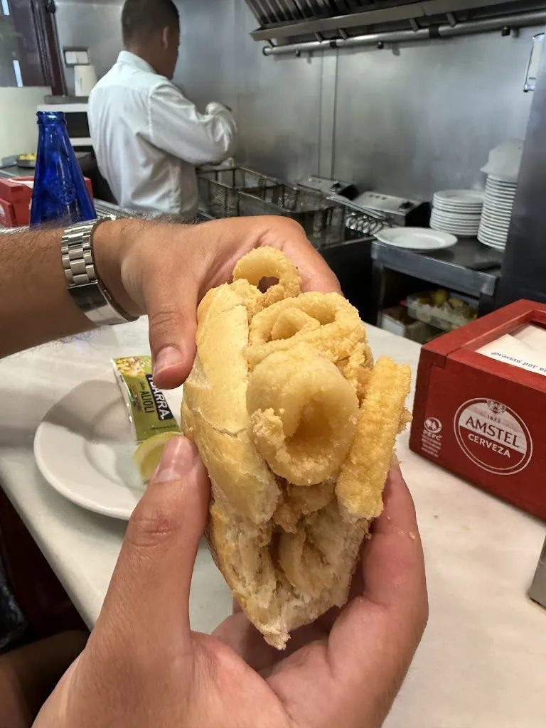 Justin Tomas_Casa Rua_Rúa A_Bewertung