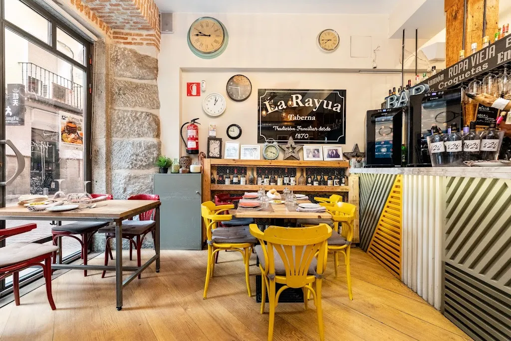 La Rayúa de la Latina restaurant in Rúa A