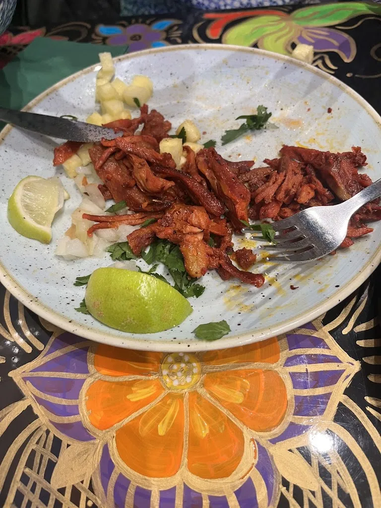 Tristan Govender_La Mordida_Riós_review