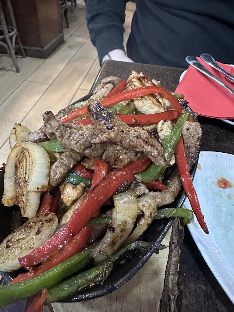 Daniel Myer_PotoMac_Riós_review