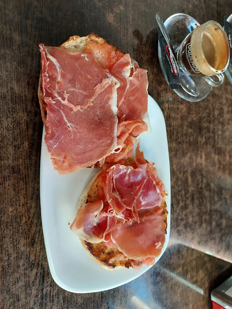 Paweł Piwowarski_PotoMac_Riós_review