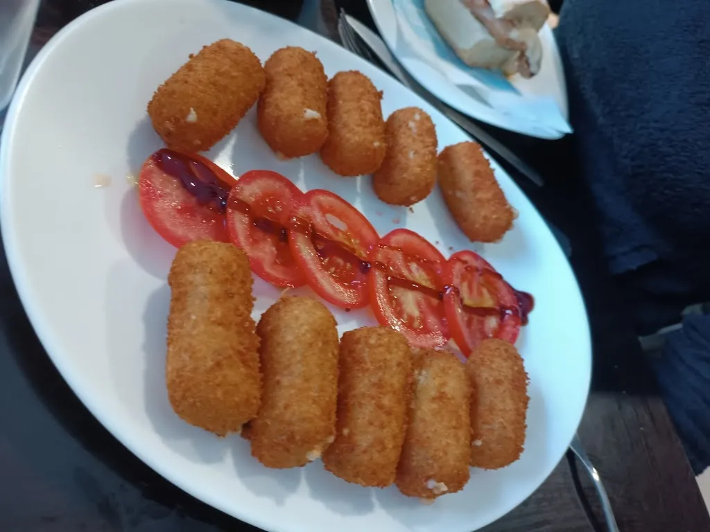 Javier Carmona_Pension O Paiño_Pobra de Trives A_review