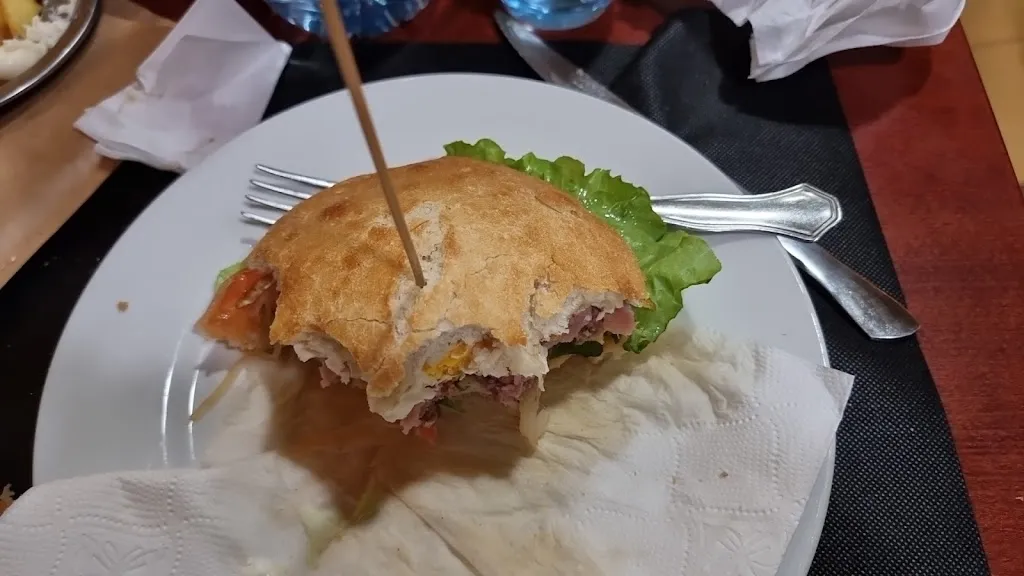 Menu_Cafetería Quintela_Pobra de Trives A_image_7