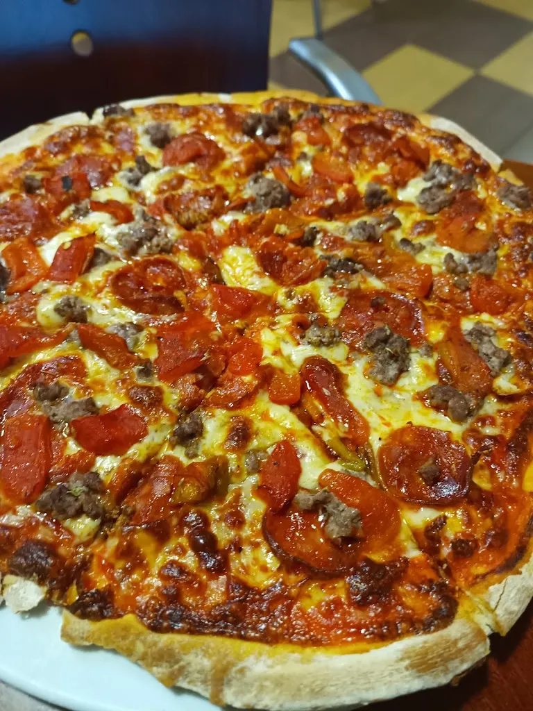 Emilio Fernández_Cafetería Quintela_Pobra de Trives A_review