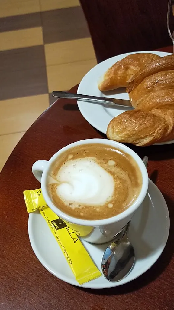 Cafetería Quintela_Pobra de Trives A_slider_image_2