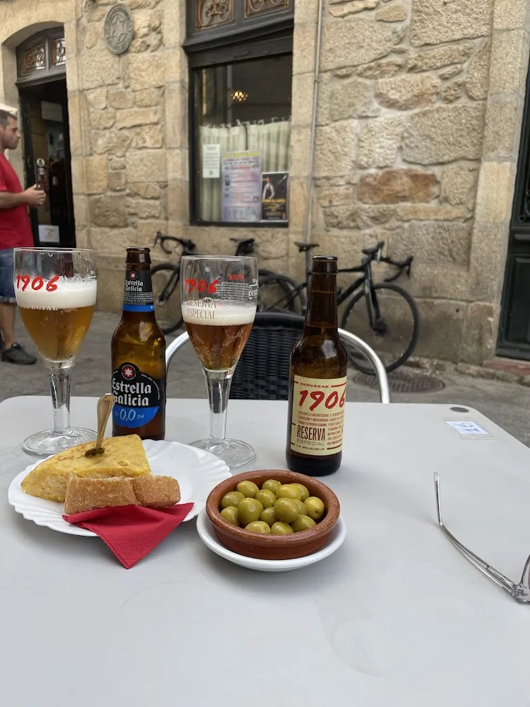 J. Carlos Rojo_Boliche cervecería_Pobra de Trives A_review