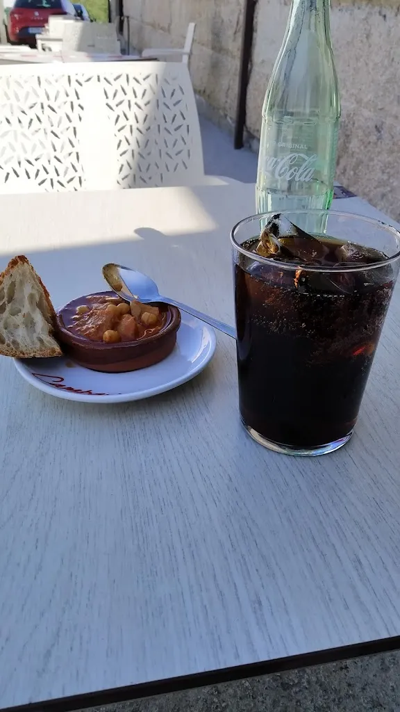 Menu_Café Bar Quintairos_Taboadela_image_1