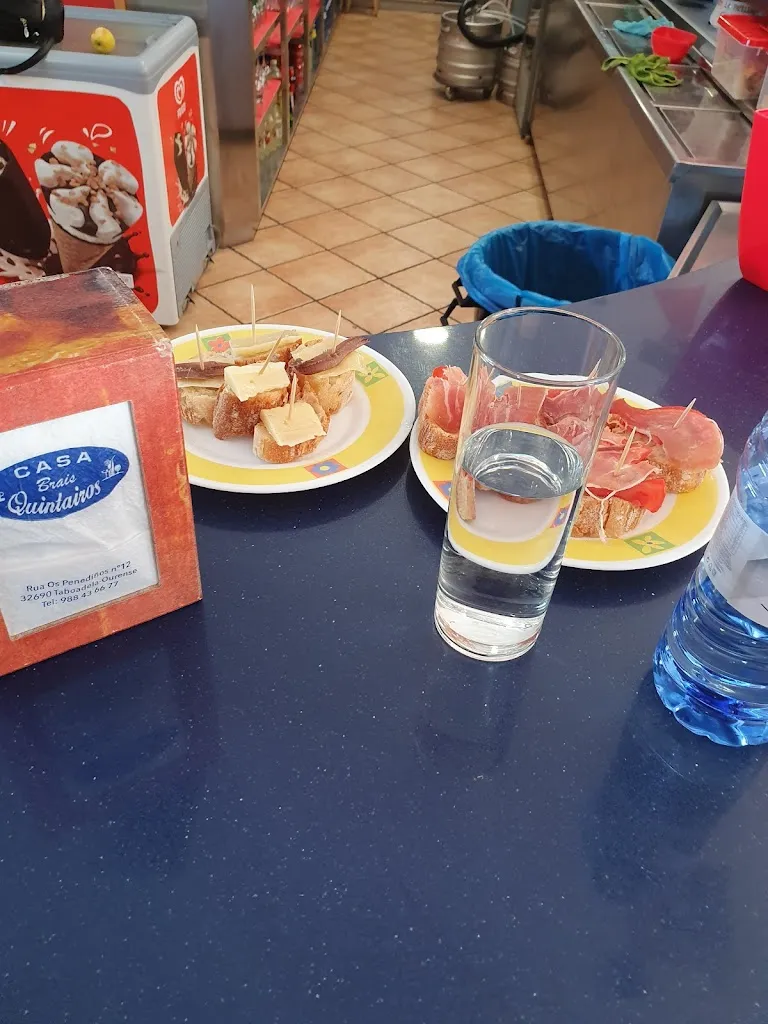 Café Bar Quintairos_Taboadela_slider_image_3