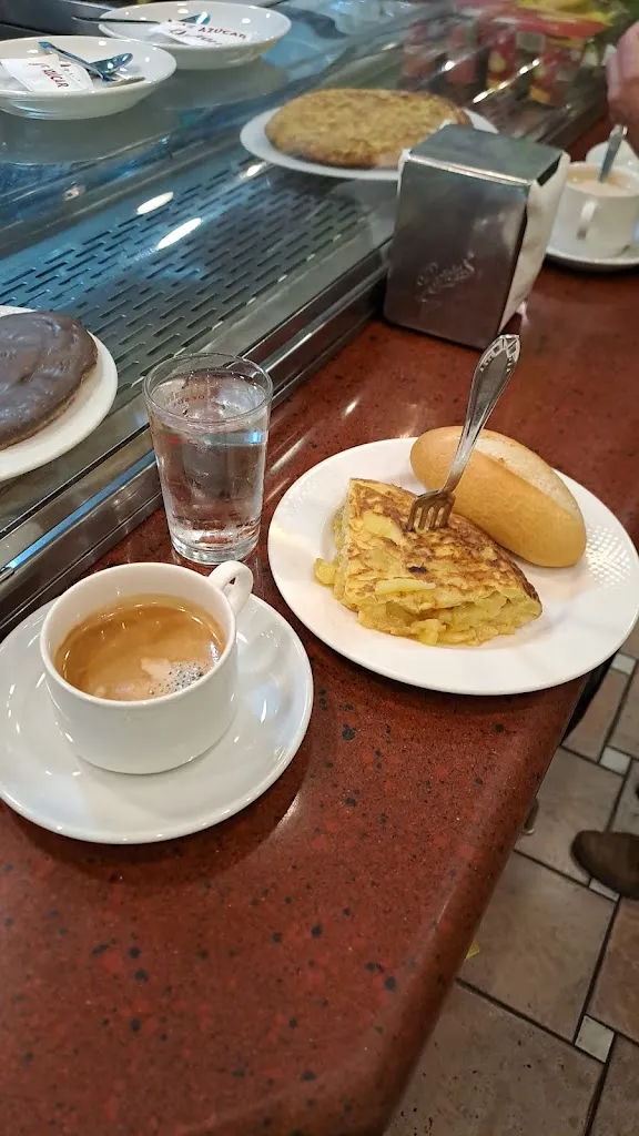 Oscar Dure_La Tasquita de Teixeira_Teixeira A_review