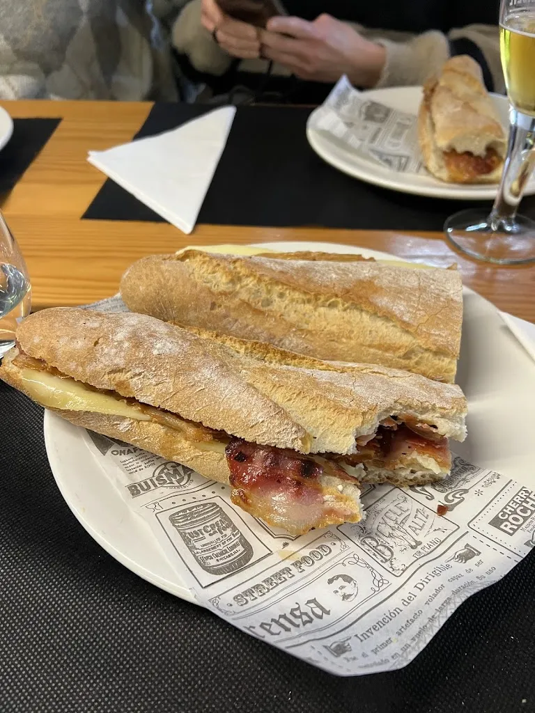 Café-Bar Restaurante San Cibrao_San Cibrao das Viñas_slider_image_3