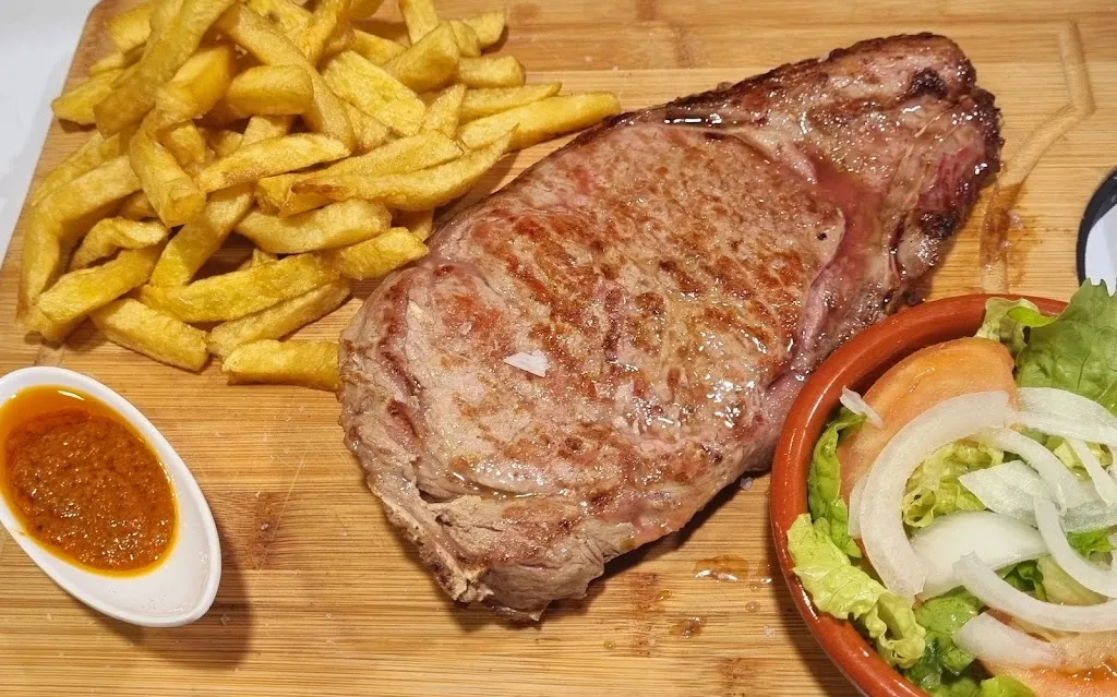 Menu_Restaurante La Zamorana_San Cibrao das Viñas_image_5