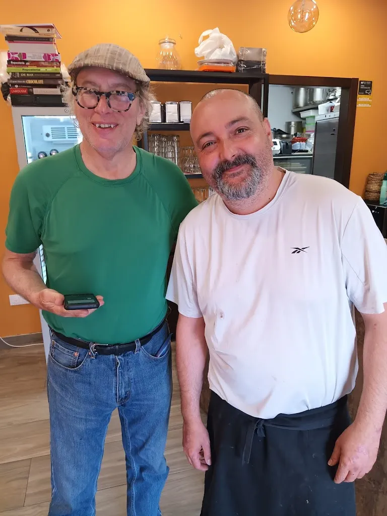 Robert Jorio_A CASIÑA D´AVOA_San Cristovo de Cea_review