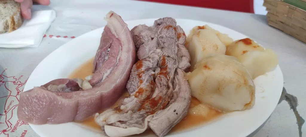 Menu_Bar Sol y Luna_San Cristovo de Cea_image_8