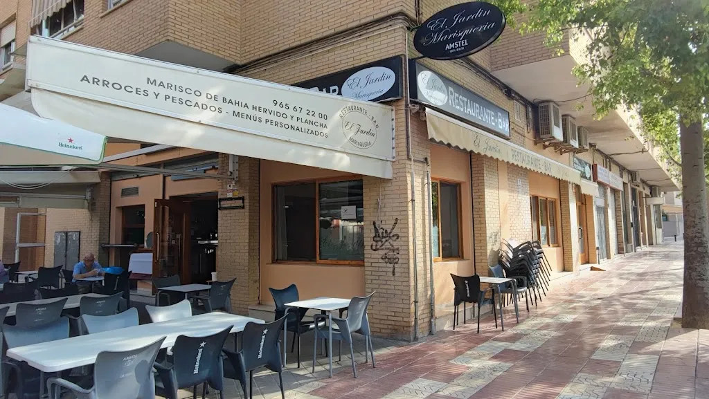 Marisquería El Jardín restaurant in San Vicente del Raspeig/Sant Vicent del Raspeig