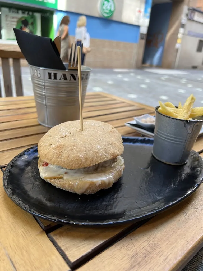 Menu_Hangar 218 Pontevedra_Pontedeva_image_5