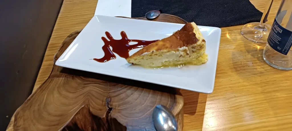 Henrik Varga_Pizzería NONNA CLARA trattoria_Pontedeva_review