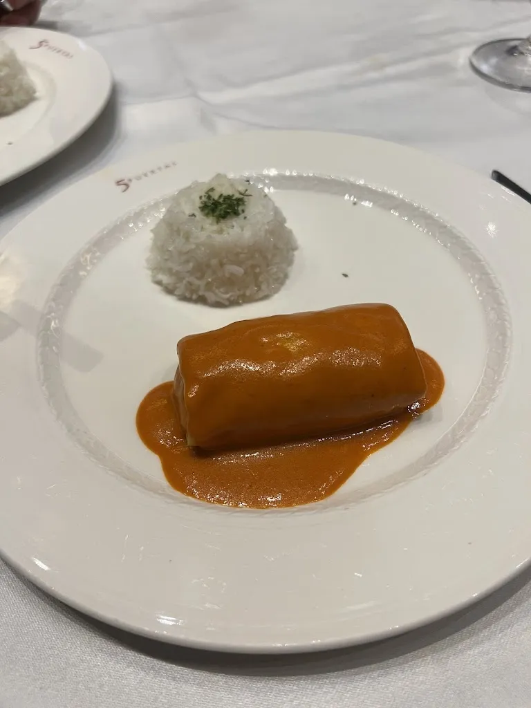 Patritsiya Gerovska_Restaurante La Casa De Las 5 Puertas_Pontedeva_review