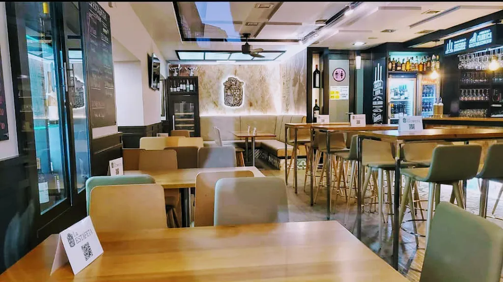 La Estafeta_Pontedeva_slider_image_1