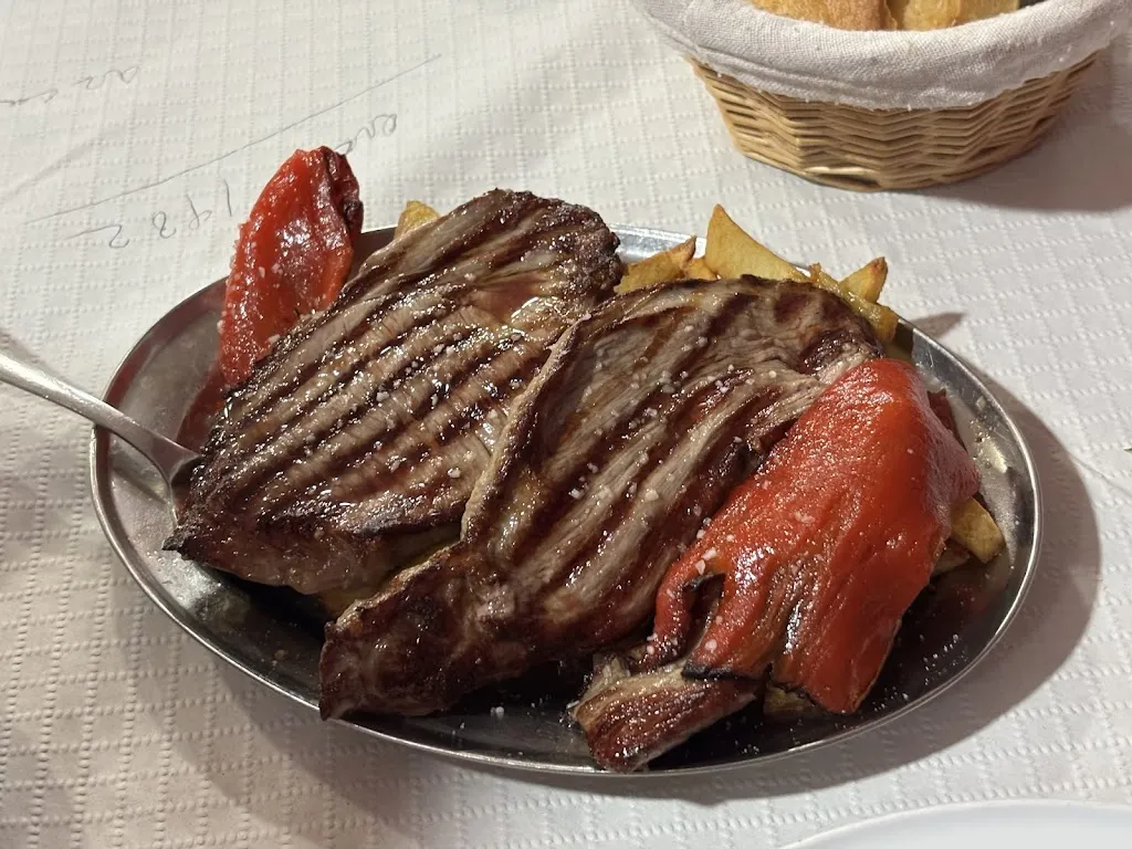 Oleksii Ovchynnikov_Bodegón Arca_Pontedeva_avis