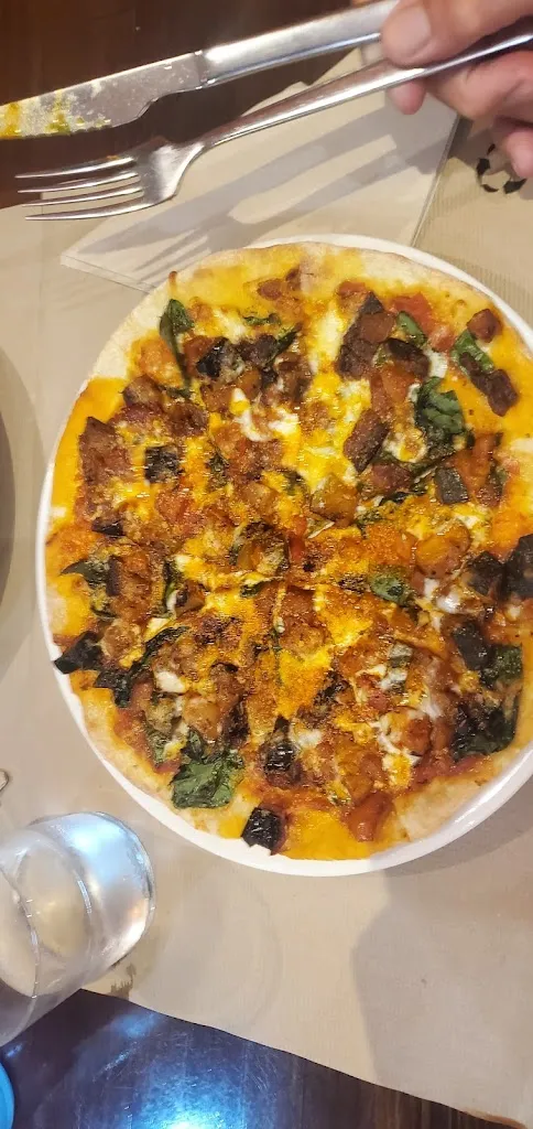 Hernan Chappuzeau_Feitizo Mediterraneo_Pontedeva_review