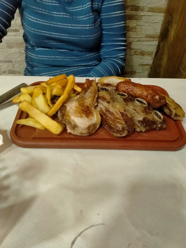 Menu_Restaurante Casa Chias_Viana do Bolo_image_1