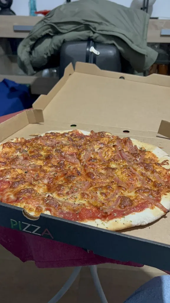 Pizzería Marco_Viana do Bolo_slider_image_1