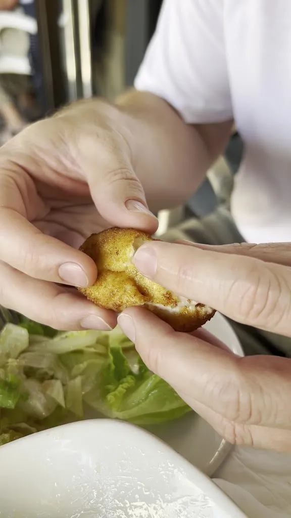 La Cueva Restaurante_Alar del Rey_slider_image_2