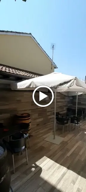 Terrace of Wine and Roses_Alar del Rey_slider_image_2