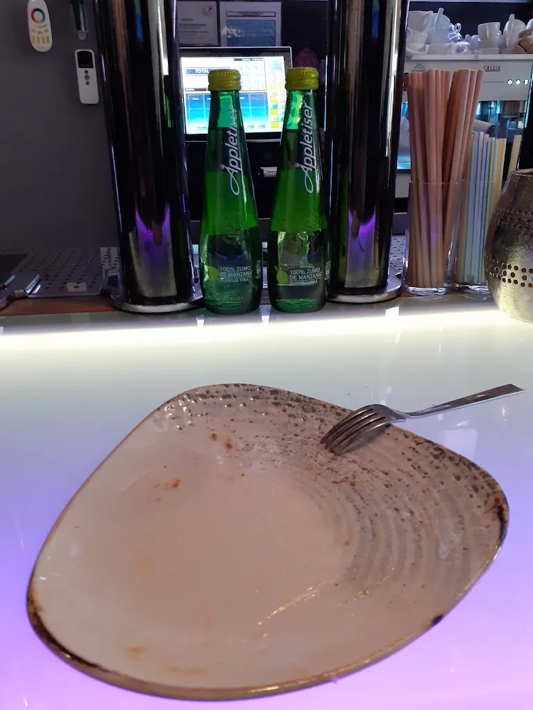 Menu_Cafetería Las Torres_Alar del Rey_image_1