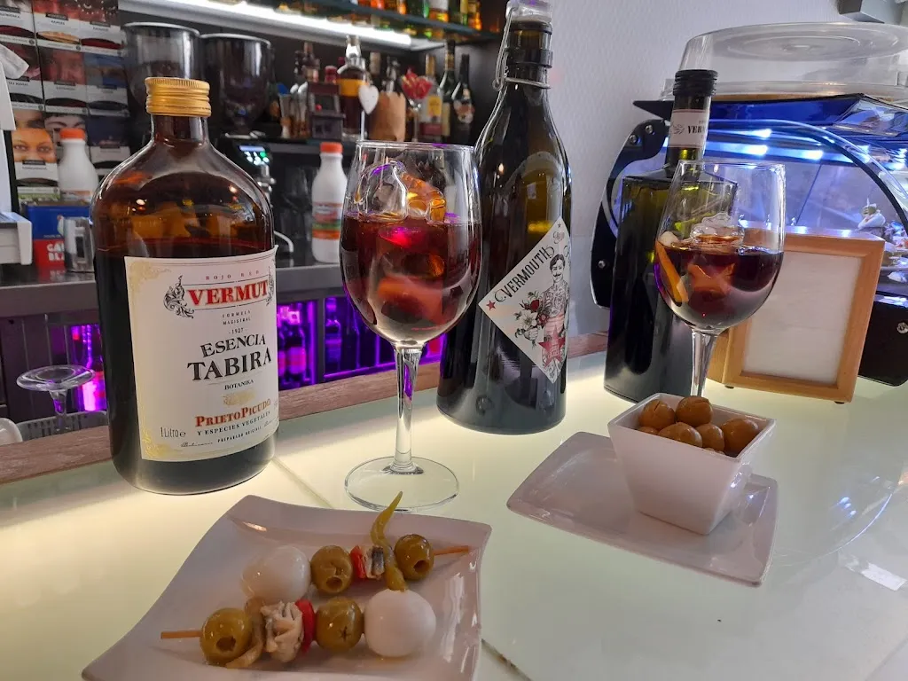 Menu_Cafetería Las Torres_Alar del Rey_image_7